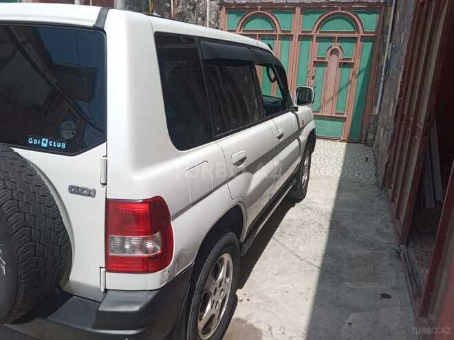 Mitsubishi Pajero io 2000, 157,000 km - 1.8 l - Bakı