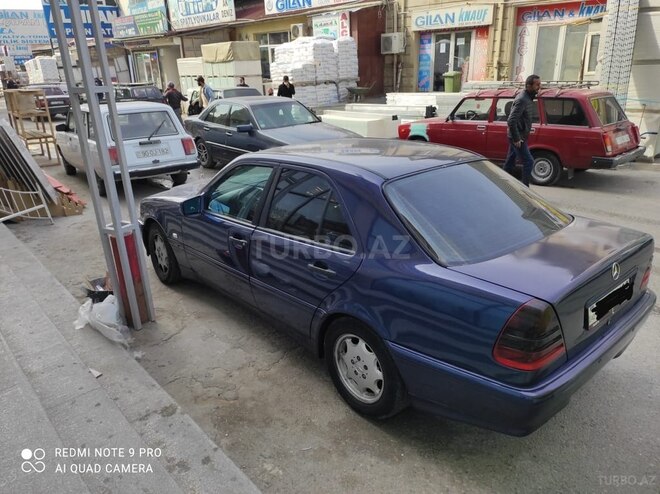 Mercedes C 220 1999, 466,000 km - 2.2 l - Bakı