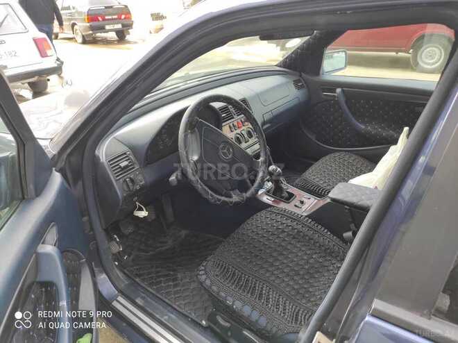Mercedes C 220 1999, 466,000 km - 2.2 l - Bakı