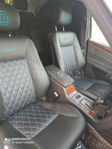 Mercedes E 240 2000, 318,000 km - 2.4 л - Bakı