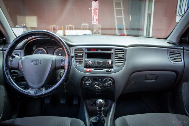 Kia Rio 2009, 198,211 km - 1.4 л - Bakı