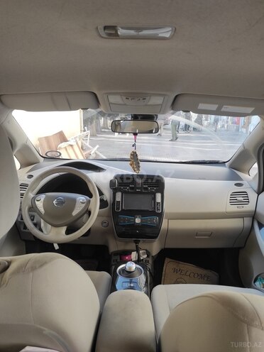 Nissan Leaf 2011, 303,000 km - 0.1 l - Bakı