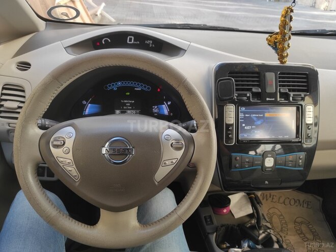 Nissan Leaf 2011, 303,000 km - 0.1 l - Bakı