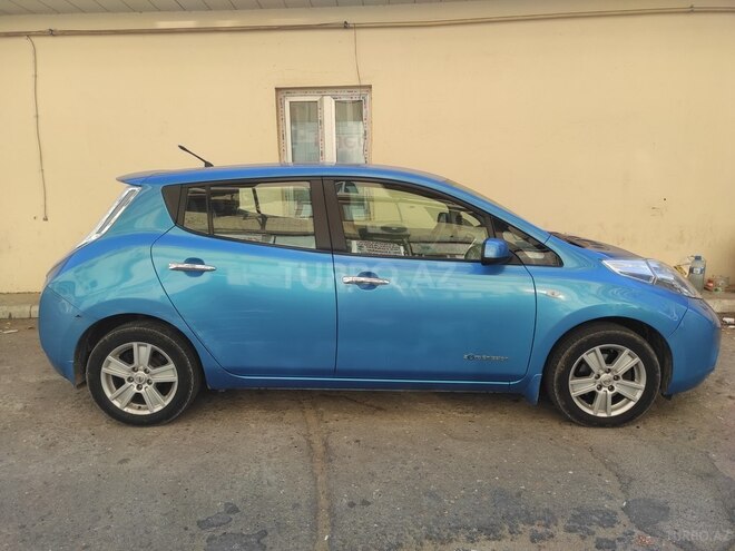 Nissan Leaf 2011, 303,000 km - 0.1 l - Bakı