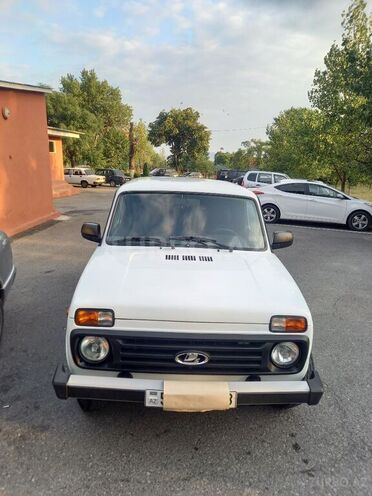 LADA (VAZ) Niva 2015, 87,000 km - 1.7 l - Şəki