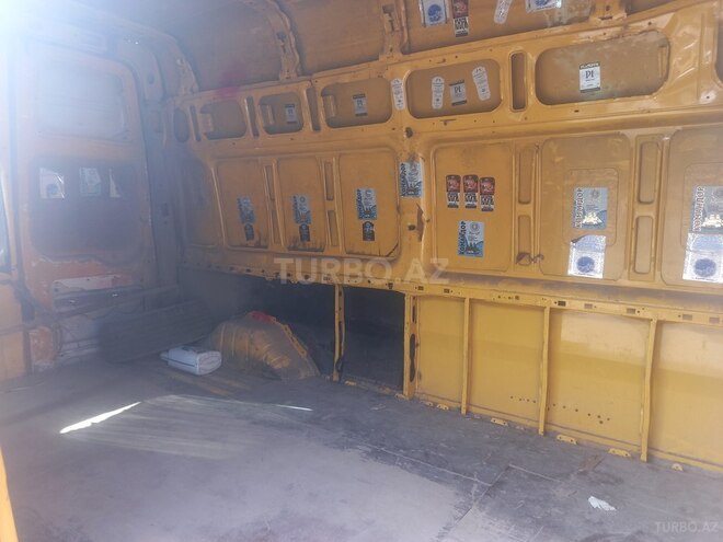 Ford Transit 2001, 350,000 km - 2.4 l - Bakı
