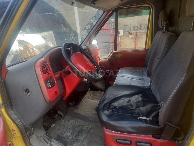 Ford Transit 2001, 350,000 km - 2.4 l - Bakı