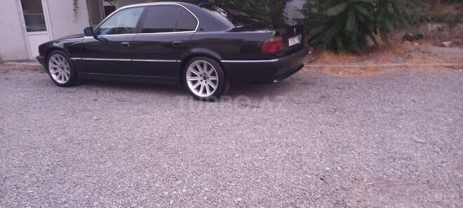 BMW 735 1997, 264,000 km - 3.5 l - Bakı