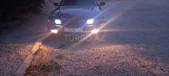 BMW 735 1997, 264,000 km - 3.5 l - Bakı
