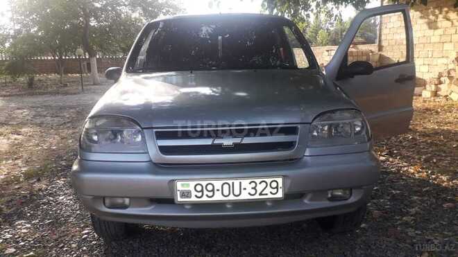 Chevrolet Niva 2005, 125,863 km - 1.7 л - Salyan