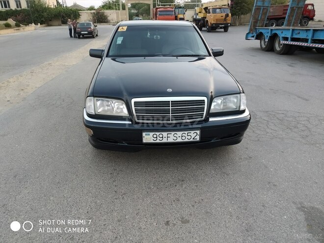 Mercedes C 180 1999, 400,000 km - 1.8 l - Salyan