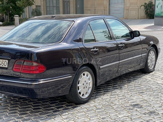 Mercedes E 220 2002, 279,797 km - 2.2 л - Bakı