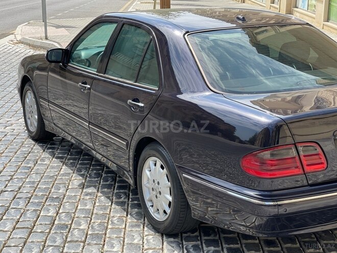 Mercedes E 220 2002, 279,797 km - 2.2 л - Bakı