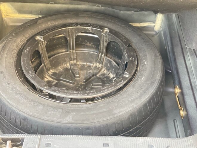 Mercedes E 220 2002, 279,797 km - 2.2 л - Bakı