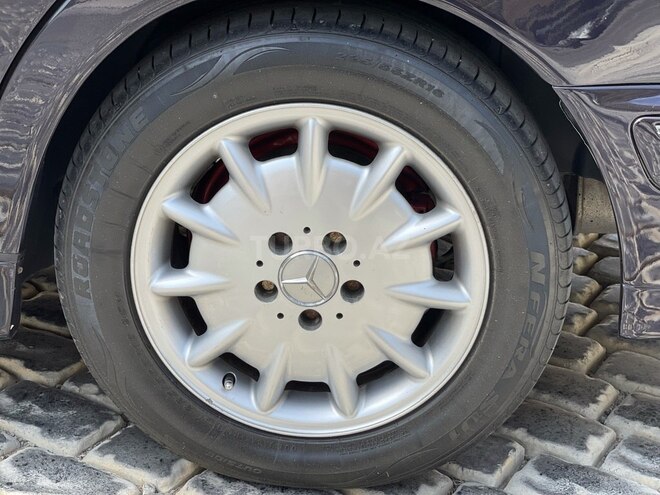 Mercedes E 220 2002, 279,797 km - 2.2 л - Bakı
