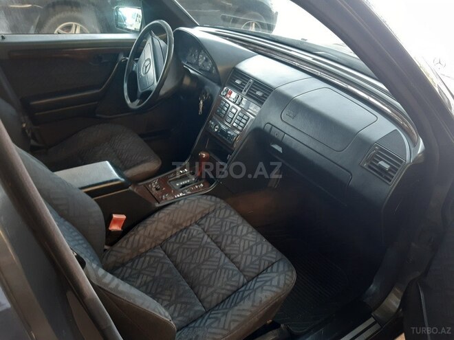 Mercedes C 220 1994, 263,000 km - 2.2 l - Bakı