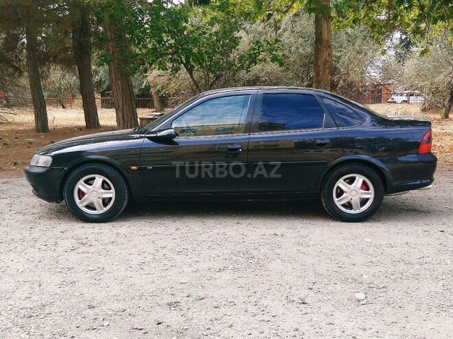 Opel Vectra 1996, 227,000 km - 2.0 l - Sumqayıt