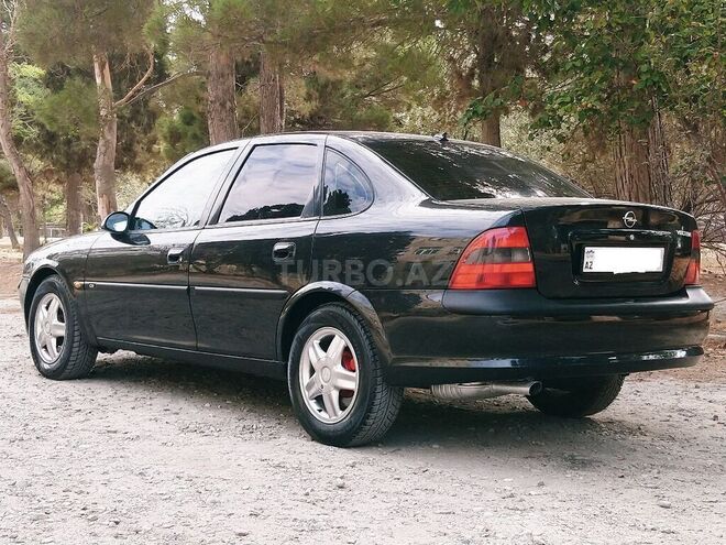 Opel Vectra 1996, 227,000 km - 2.0 l - Sumqayıt