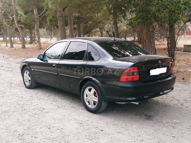 Opel Vectra 1996, 227,000 km - 2.0 l - Sumqayıt