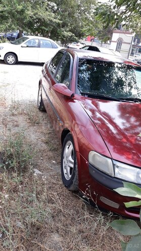 Opel Vectra 1997, 235,000 km - 2.0 л - Bakı
