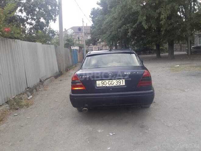 Mercedes C 200 1994, 368,241 km - 2.0 l - Yevlax