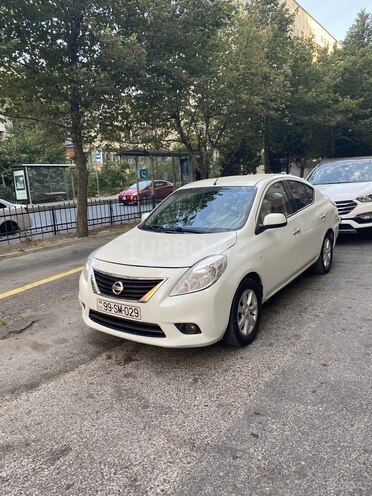 Nissan Sunny 2013, 171,000 km - 1.5 l - Bakı