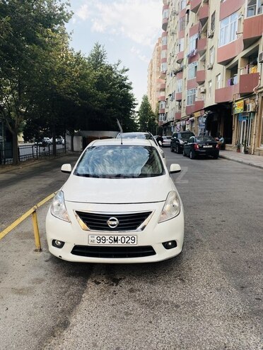 Nissan Sunny 2013, 171,000 km - 1.5 l - Bakı