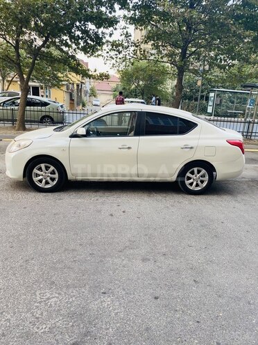 Nissan Sunny 2013, 171,000 km - 1.5 l - Bakı