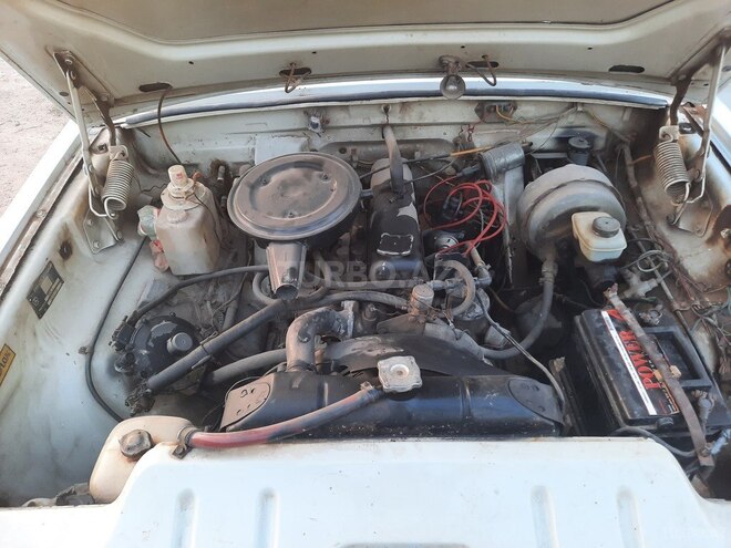 GAZ 31029 1992, 600,000 km - 2.4 l - Salyan