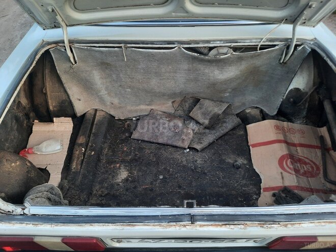 GAZ 31029 1992, 600,000 km - 2.4 l - Salyan