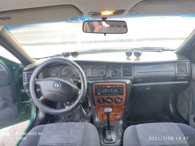 Opel Vectra 1996, 300,000 km - 2.0 l - Sumqayıt