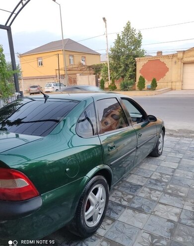 Opel Vectra 1996, 300,000 km - 2.0 l - Sumqayıt