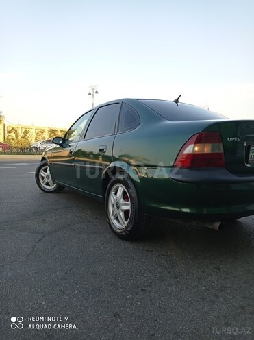 Opel Vectra 1996, 300,000 km - 2.0 l - Sumqayıt