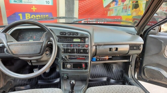 LADA (VAZ) 2115 2007, 13,800 km - 1.6 л - Salyan