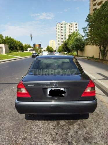 Mercedes C 220 1995, 299,999 km - 2.2 l - Xırdalan