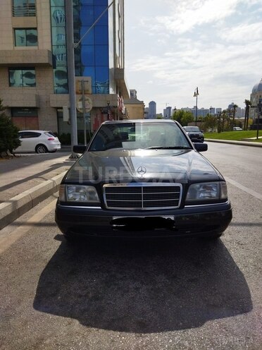 Mercedes C 220 1995, 299,999 km - 2.2 l - Xırdalan