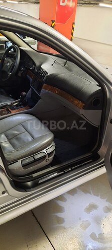 BMW 528 1997, 320,000 km - 2.8 l - Gəncə