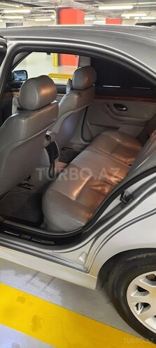 BMW 528 1997, 320,000 km - 2.8 l - Gəncə