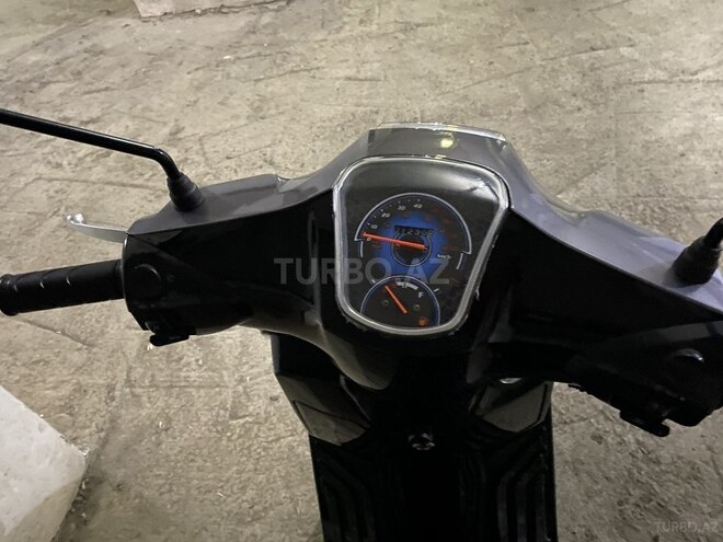 Vespa  2021, 1,200 km - 0.1 l - Bakı