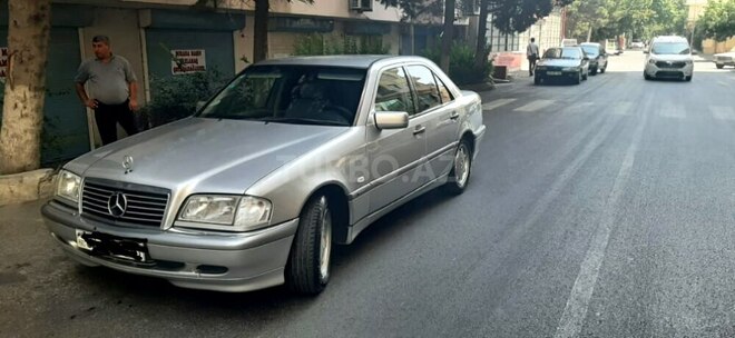 Mercedes C 200 1998, 250,000 km - 2.0 l - Bakı