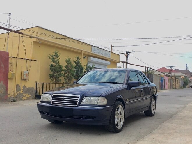Mercedes C 240 1999, 320,000 km - 2.4 l - Bakı