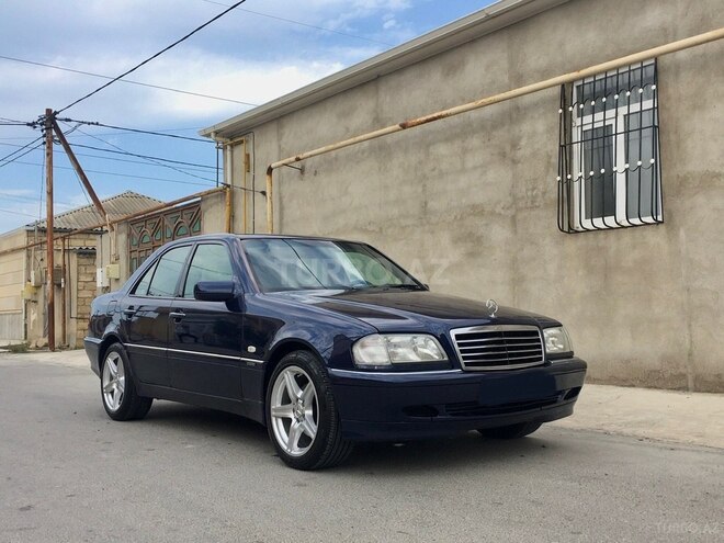 Mercedes C 240 1999, 320,000 km - 2.4 l - Bakı