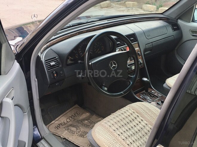 Mercedes C 240 1999, 320,000 km - 2.4 l - Bakı