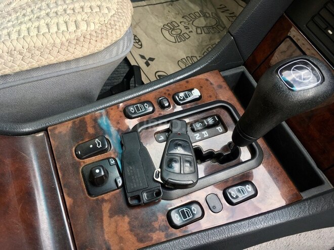 Mercedes C 240 1999, 320,000 km - 2.4 l - Bakı