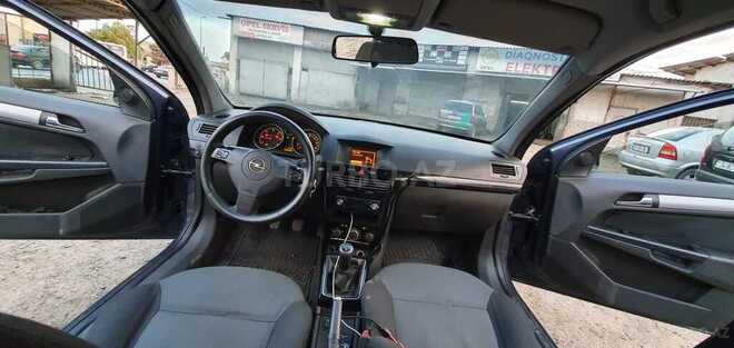 Opel Astra 2005, 260,000 km - 1.3 л - Bakı
