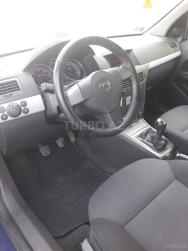 Opel Astra 2006, 255,000 km - 1.3 l - Bakı