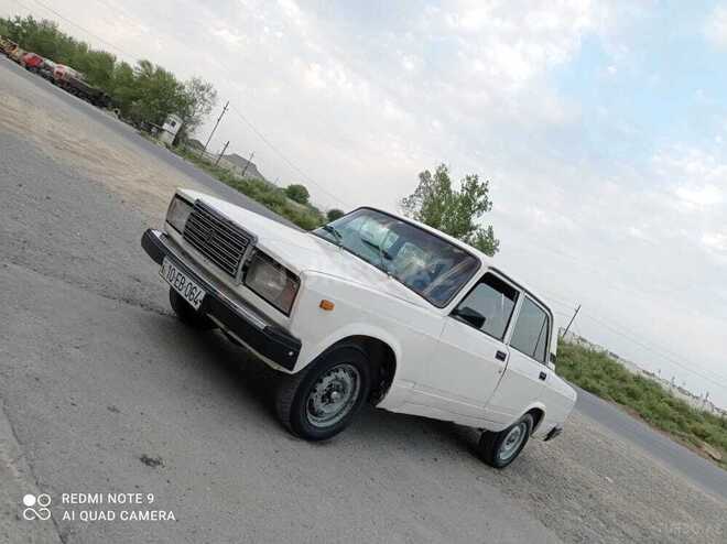 LADA (VAZ) 2107 1997, 197,800 km - 1.6 л - Salyan