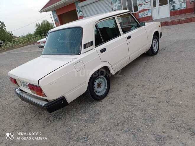 LADA (VAZ) 2107 1997, 197,800 km - 1.6 л - Salyan