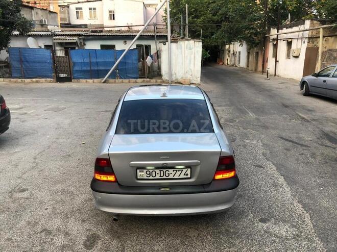 Opel Vectra 1996, 500,000 km - 1.8 l - Bakı