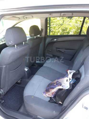 Opel Astra 2006, 215,000 km - 1.3 l - Qəbələ